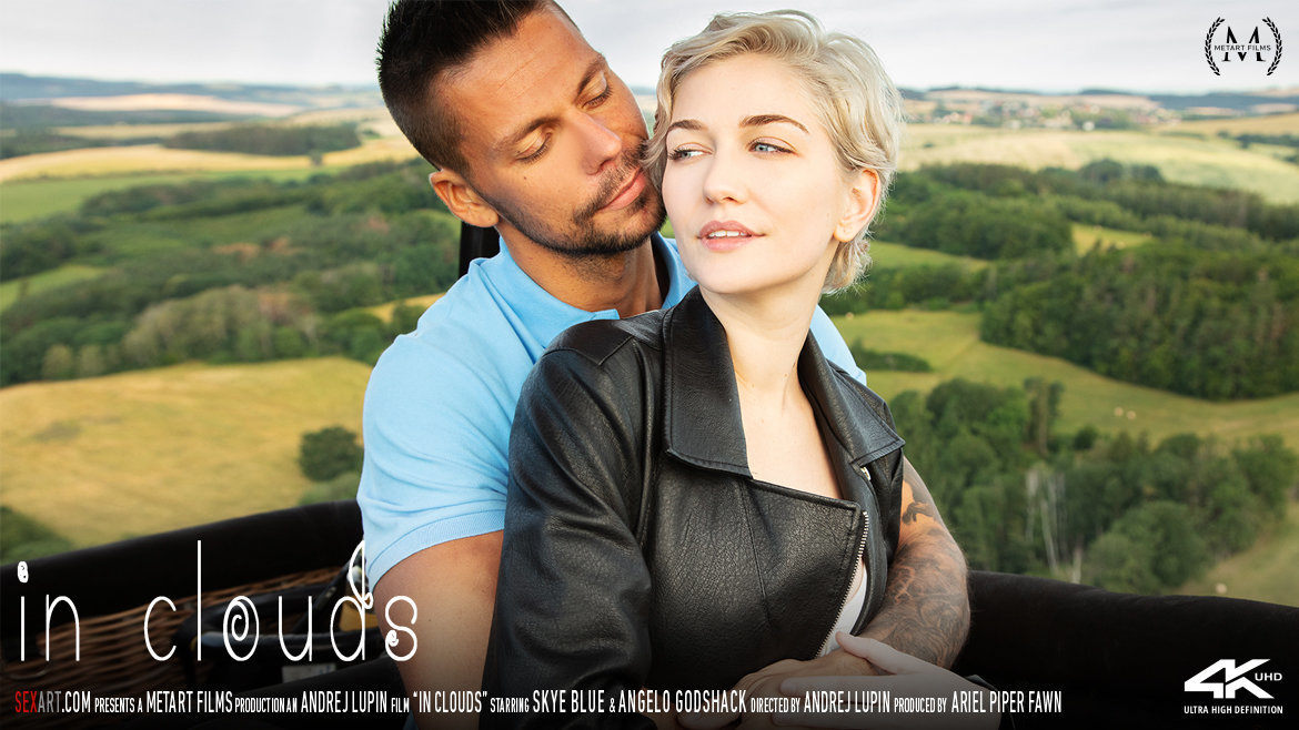 In Clouds – Skye Blue & Angelo Godshack